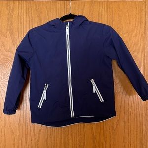 Hanna Andersson kids rain jacket. Size 6-7 (120cm)